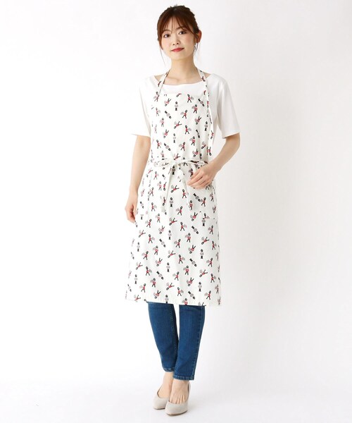 LAURA ASHLEY（ローラアシュレイ）の「ヴィンテージソルジャー柄　エプロン（エプロン・レディース・ホワイト系1・00）」の12枚目の写真