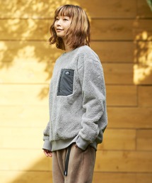 OUTDOOR PRODUCTS（アウトドアプロダクツ）の「【OUTDOOR PRODUCTS/アウトドアプロダクツ】防風ボアクルーネック ワンポイントブランドロゴ（スウェット・メンズ）」