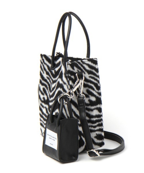 Me%（ミィパーセント）の「ミニバッグ付きスクエアショルダーバッグ（ショルダーバッグ・レディース・グリーン/ゼブラ/アイボリー/ブラック・FREE）」の14枚目の写真