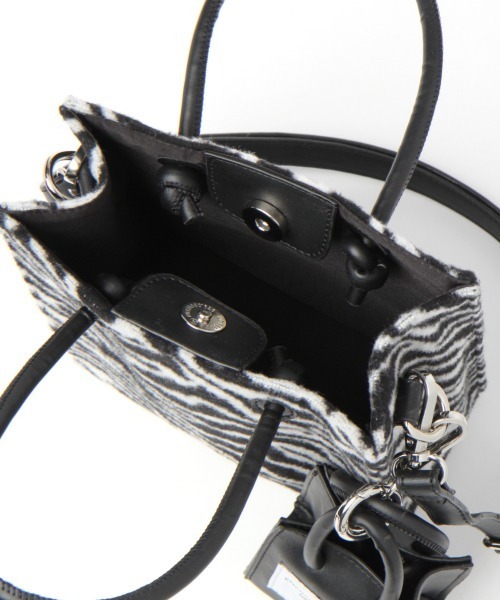 Me%（ミィパーセント）の「ミニバッグ付きスクエアショルダーバッグ（ショルダーバッグ・レディース・グリーン/ゼブラ/アイボリー/ブラック・FREE）」の20枚目の写真