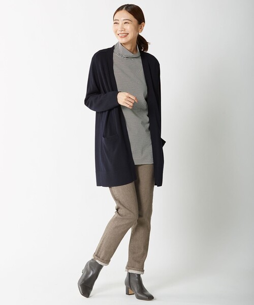 J.PRESS(ジェイプレス)の「【洗える】KNIT BASIC カーディガン(カーディガン/ボレロ・レディース・ライトグレー系/ブラウン系/ネイビー系/ダルブルー系/ワイン系・F)」の9枚目の写真