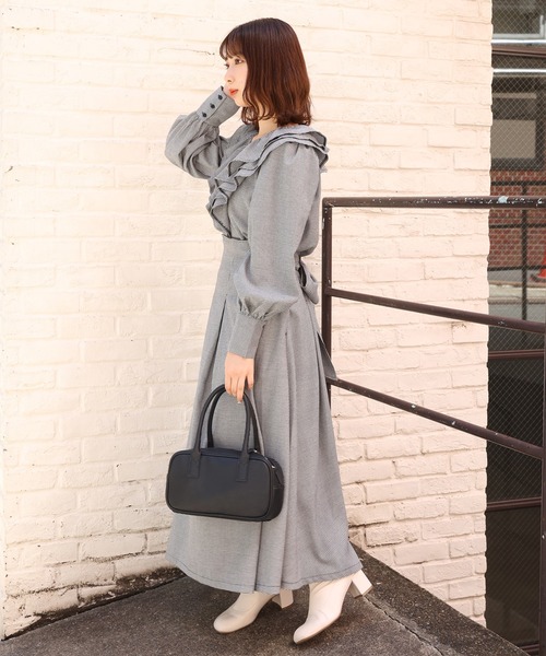 one after another NICE CLAUP（ワンアフターアナザーナイスクラップ）の「フリルブラウス〈セットアップスカートあり〉（シャツ/ブラウス・レディース・ベージュ/ネイビー/ブラック系その他/ブラウン系その他・FREE）」の20枚目の写真