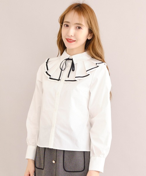 TITTY&CO.（ティティーアンドコー）の「プリーツカラーリボンブラウス（シャツ/ブラウス・レディース・オフホワイト/マルチ・FREE）」の8枚目の写真