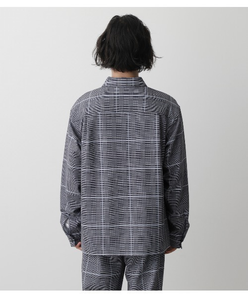 AZUL by moussy（アズールバイマウジー）の「STRETCH W POCKET SHIRT/ストレッチダブルポケットシャツ（シャツ/ブラウス・メンズ・ブラック/グレー系その他/カーキ・LARGE/MEDIUM）」の19枚目の写真