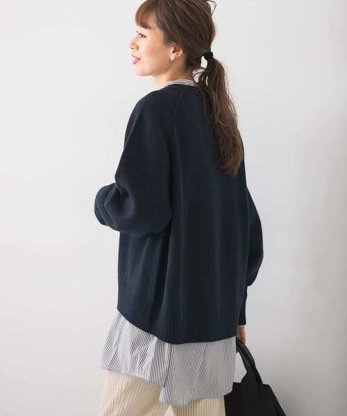 URBAN RESEARCH Sonny Label（アーバンリサーチサニーレーベル）の「URTECHウォッシャブルニットアウトシームプルオーバー（ニット/セーター・レディース・ライトグレー/イエロー/ネイビー・FREE）」の12枚目の写真