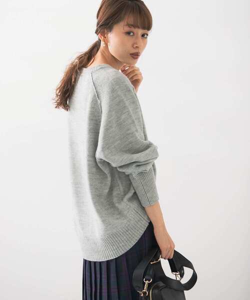 URBAN RESEARCH Sonny Label（アーバンリサーチサニーレーベル）の「URTECHウォッシャブルニットアウトシームプルオーバー（ニット/セーター・レディース・ライトグレー/イエロー/ネイビー・FREE）」の15枚目の写真