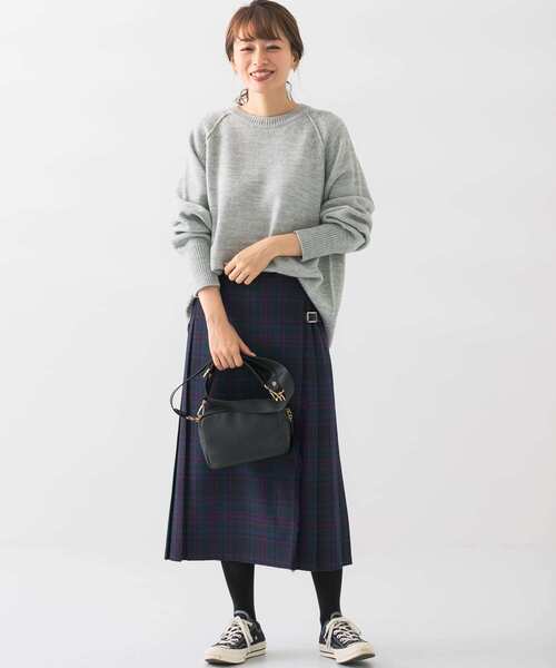 URBAN RESEARCH Sonny Label（アーバンリサーチサニーレーベル）の「URTECHウォッシャブルニットアウトシームプルオーバー（ニット/セーター・レディース・ライトグレー/イエロー/ネイビー・FREE）」の17枚目の写真