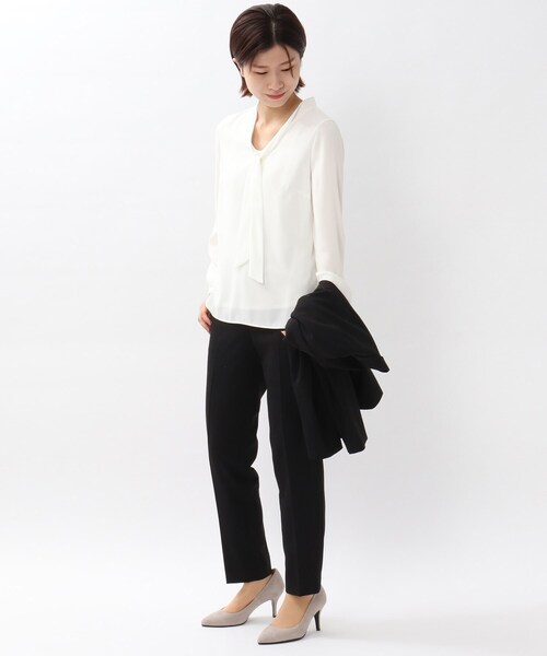 UNTITLED（アンタイトル）の「◆アムンゼンウェイブボウタイトップス【洗える】（Tシャツ/カットソー・レディース・オフホワイト・02/01/03）」の9枚目の写真