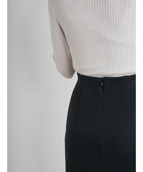 SNIDEL（スナイデル）の「ポンチタイトスカート（スカート・レディース・ブラック/ブラウン/ピンクベージュ・1/0）」の20枚目の写真