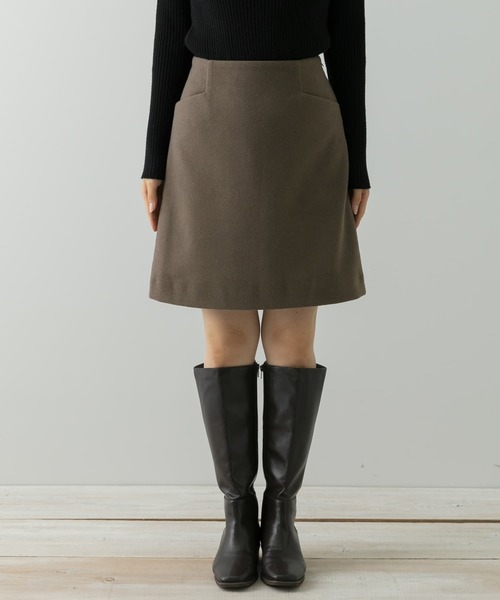 URBAN RESEARCH Sonny Label（アーバンリサーチサニーレーベル）の「メルトン風台形ミニスカート（スカート・レディース・ブラック/ブラウン/グレー系その他・36/38）」の20枚目の写真