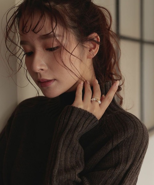 DONOBAN（ドノバン）の「淡水パールリング（リング・レディース・ゴールド・ONESIZE）」の2枚目の写真