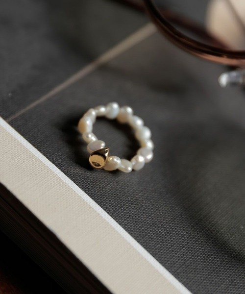 DONOBAN（ドノバン）の「淡水パールリング（リング・レディース・ゴールド・ONESIZE）」の4枚目の写真
