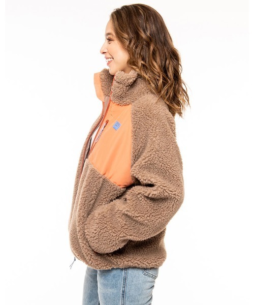BILLABONG(ビラボン)の「BILLABONG レディース 【A/Div.】 ADIV BOA FLEECE JACK ジャケット 【2021年秋冬モデル】/ビラボンモコモコボアブルゾン(ブルゾン・レディース・ブラウン/オフホワイト/ブルー・MEDIUM/LARGE)」の19枚目の写真