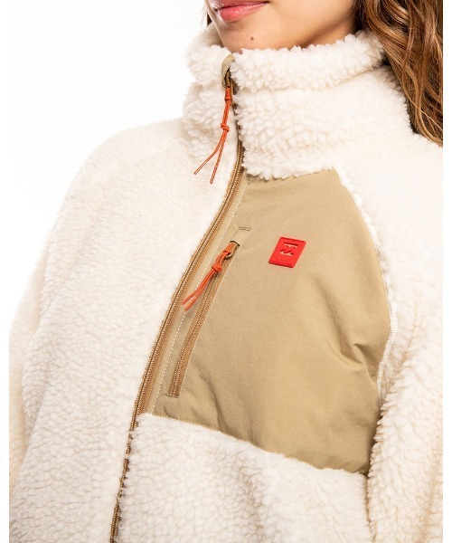 BILLABONG(ビラボン)の「BILLABONG レディース 【A/Div.】 ADIV BOA FLEECE JACK ジャケット 【2021年秋冬モデル】/ビラボンモコモコボアブルゾン(ブルゾン・レディース・ブラウン/オフホワイト/ブルー・MEDIUM/LARGE)」の16枚目の写真