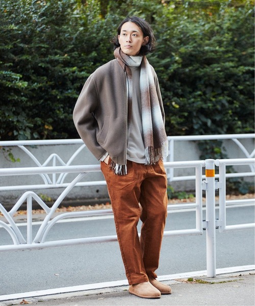 EDIFICE（エディフィス）の「8W コーデュロイ オーバル パンツ（その他パンツ・メンズ・ブルー系その他/ベージュ/ブラウン/ブラック・SMALL/MEDIUM/LARGE）」の9枚目の写真