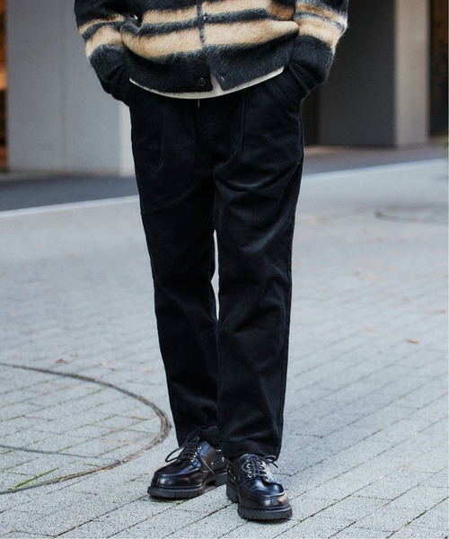 EDIFICE（エディフィス）の「8W コーデュロイ オーバル パンツ（その他パンツ・メンズ・ブルー系その他/ベージュ/ブラウン/ブラック・SMALL/MEDIUM/LARGE）」の20枚目の写真