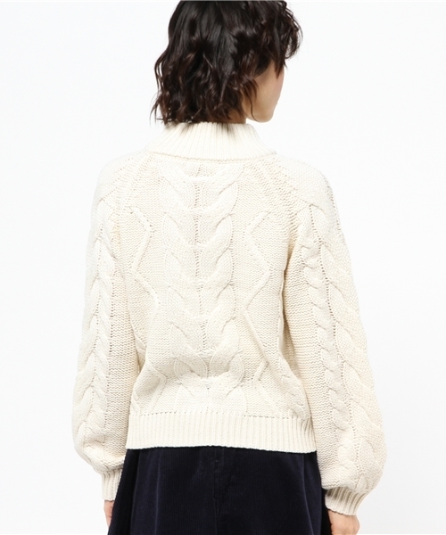 Chico（チコ）の「袖ボリュームケーブルニット（ニット/セーター・レディース・グレー/ピンク/イエロー/ホワイト・FREE）」の7枚目の写真