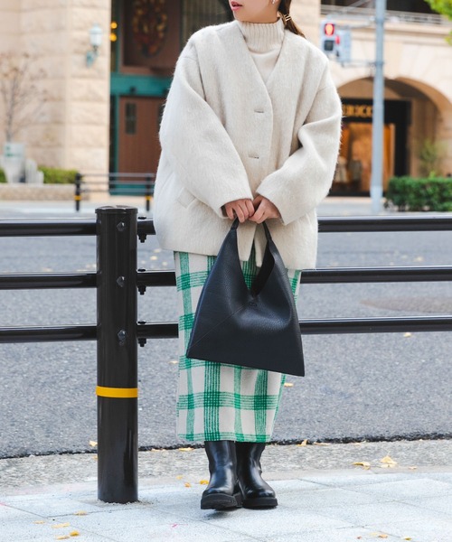 RODE SKO（ロデスコ）の「サンカクトートバッグ（トートバッグ・レディース・ベージュ系その他/グリーン/ブラック/ホワイト系その他/シルバー/ライトブルー・ONE）」の8枚目の写真