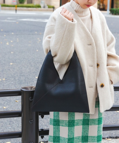 RODE SKO（ロデスコ）の「サンカクトートバッグ（トートバッグ・レディース・ベージュ系その他/グリーン/ブラック/ホワイト系その他/シルバー/ライトブルー・ONE）」の10枚目の写真