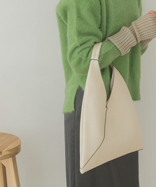 RODE SKO（ロデスコ）の「サンカクトートバッグ（トートバッグ・レディース・ベージュ系その他/グリーン/ブラック/ホワイト系その他/シルバー/ライトブルー・ONE）」の16枚目の写真