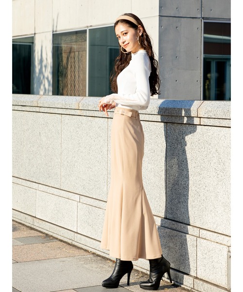 DURAS（デュラス）の「サイドベルト付きマーメイドスカート（スカート・レディース・パープル/ブラック/ベージュ・FREE）」の11枚目の写真