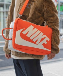 NIKE（ナイキ）｜ショルダーバッグ（オレンジ系）一覧 - WEAR