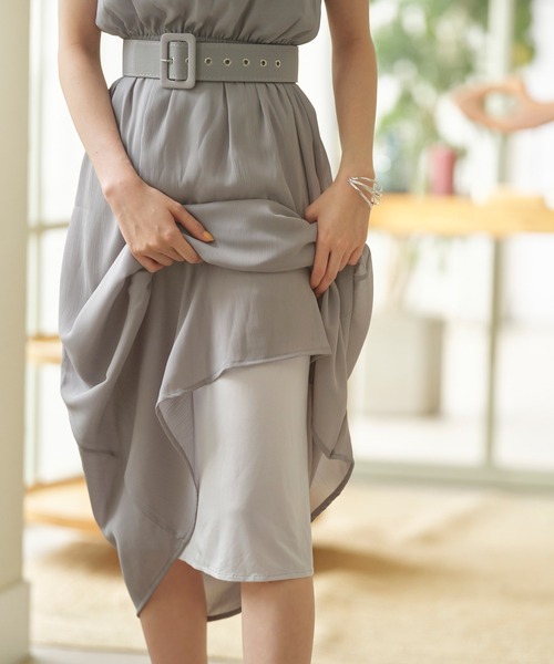 YU'NOW（ユナウ）の「ひんやり冷感！汗取りペチスカート〈65㎝丈〉【制菌】【抗菌防臭】【吸水速乾】（インナーウェア/肌着・レディース・ブラック/ベージュ/オフホワイト/ライトグレー・MEDIUM/LARGE/X-LARGE）」の5枚目の写真