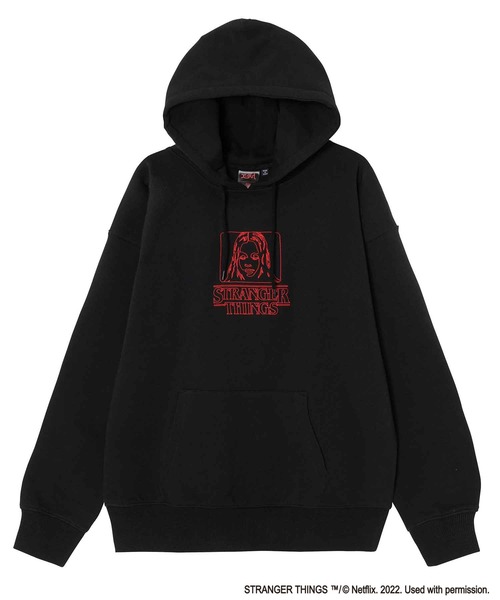 X-girl(エックスガール)の「X-girl × STRANGER THINGS SWEAT HOODIE(パーカー・レディース・ホワイト/ブラック・L/XL/M/S)」の11枚目の写真