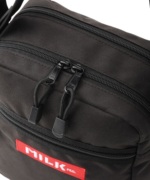 MILKFED.(ミルクフェド)の「RECTANGLE SHOULDER BAG/ ショルダーバッグ(ショルダーバッグ・レディース・ブラック/レッド/ライトパープル・ONE SIZE)」の7枚目の写真
