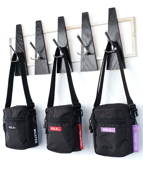 MILKFED.(ミルクフェド)の「RECTANGLE SHOULDER BAG/ ショルダーバッグ(ショルダーバッグ・レディース・ブラック/レッド/ライトパープル・ONE SIZE)」の15枚目の写真