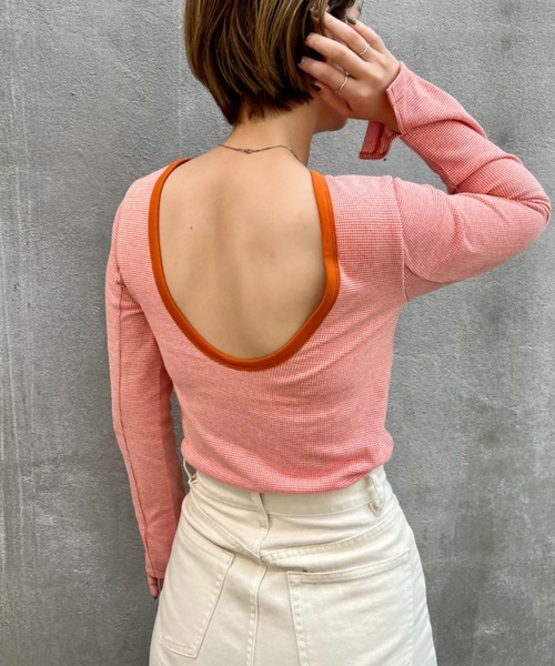 CIAOPANIC（チャオパニック）の「嬉しいパット付き！ジャガードバックオープンプルオーバー（Tシャツ/カットソー・レディース・ブラック/オレンジ/ブルー/グリーン・FREE）」の4枚目の写真