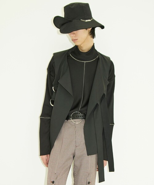 LiNoH（リノー）の「【×MENS NON-NO】T/W BELTED VEST（ベスト・メンズ・ライトブルーグレー/ブラック/ライム・2/1）」の12枚目の写真