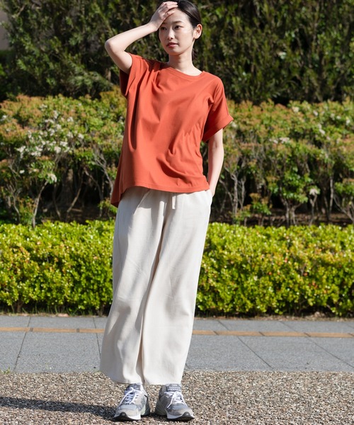 fort point(フォーポイント)の「【FORT POINT/フォートポイント】ラウンドヘムTシャツ(Tシャツ/カットソー・レディース・ブラック/ピンク系その他/オレンジ系その他/グレー/ホワイト/チャコールグレー/ダークベージュ/ミント/サックスブルー・MEDIUM/LARGE)」の20枚目の写真