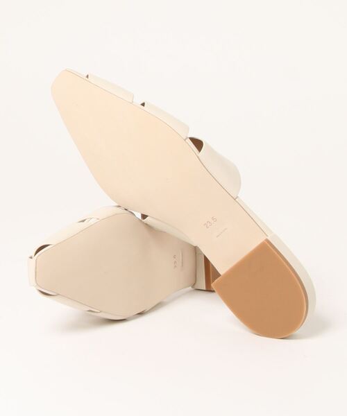 mystic（ミスティック）の「[LE VERNIS] グルカサンダル（サンダル・レディース・ブラック/ホワイト・24.5cm/23.5cm）」の4枚目の写真