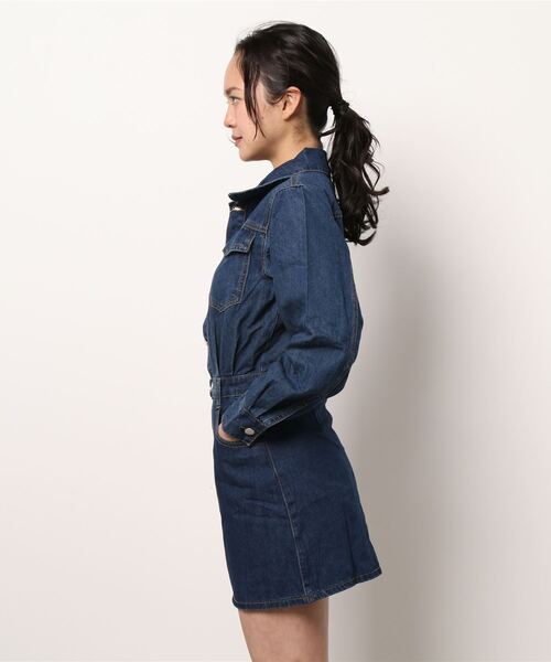 aimoha（アイモハ）の「デニムワンピース (SS)（ワンピース・レディース・ブルー/インディゴブルー・MEDIUM/SMALL）」の4枚目の写真