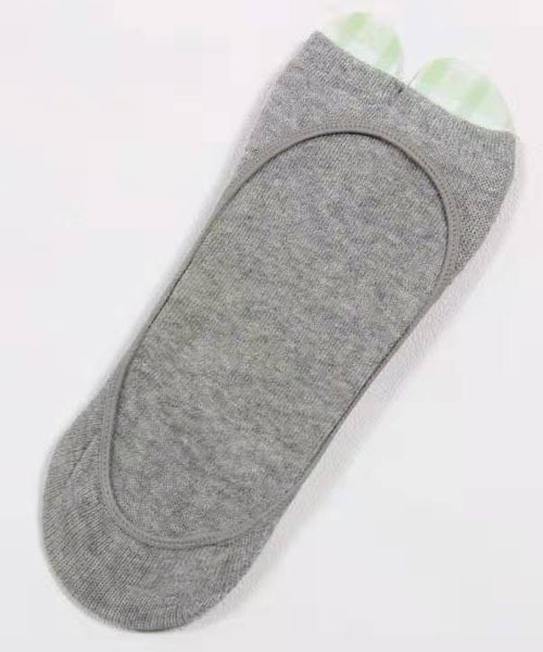 Fun & Daily（ファンアンドデイリー）の「F&D : フィンガーレスボートソックス（ソックス/靴下・レディース・ホワイト/ブラック/グレー/ベージュ・FREE）」の3枚目の写真