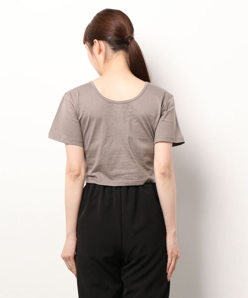 ANAP(アナップ)の「ツイスト2WAYトップスTシャツ(Tシャツ/カットソー・レディース・ホワイト/グレー/ブラック/グレイッシュベージュ・FREE)」の14枚目の写真