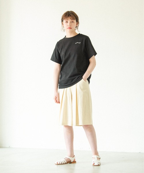 idem（イデム）の「【ZOZOTOWN限定】tuck half pants/タックハーフパンツ【Sサイズ展開あり】（その他パンツ・レディース・ブラック/アイボリー/スモークピンク・SMALL/FREE）」の6枚目の写真