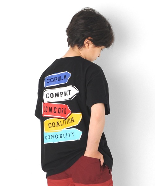 GLAZOS（グラソス）の「天竺・ドロップショルダーサインボードプリント半袖Tシャツ（Tシャツ/カットソー・キッズ・ブラック/オフホワイト・140cm/130cm/170cm/150cm/160cm）」の2枚目の写真