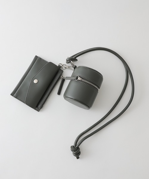 COLONY 2139（コロニートゥーワンスリーナイン）の「筒形2連ショルダーバッグ/マルチウェイバッグ（ショルダーバッグ・レディース・ブラック/パープル/グレー/オフホワイト・FREE）」の7枚目の写真