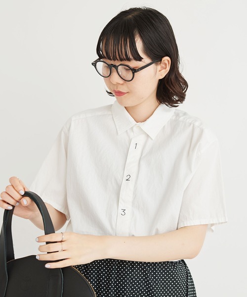 I am I in fact...(アイアムアイインファクト)の「Recycle OX 数字刺繍 半袖シャツ(シャツ/ブラウス・レディース・ネイビー/ホワイト・FREE)」の22枚目の写真