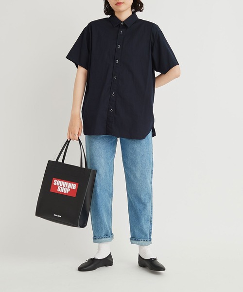 I am I in fact...(アイアムアイインファクト)の「Recycle OX 数字刺繍 半袖シャツ(シャツ/ブラウス・レディース・ネイビー/ホワイト・FREE)」の9枚目の写真