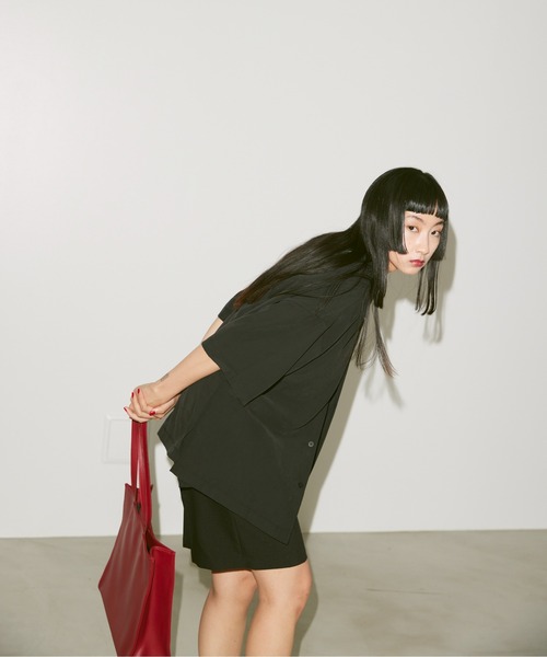 FEKETE（フェケテ）の「OVERSIZED SHIRT / オーバーフィットシャツ（シャツ/ブラウス・メンズ・ブラック/ピンク・MEDIUM/LARGE）」の10枚目の写真