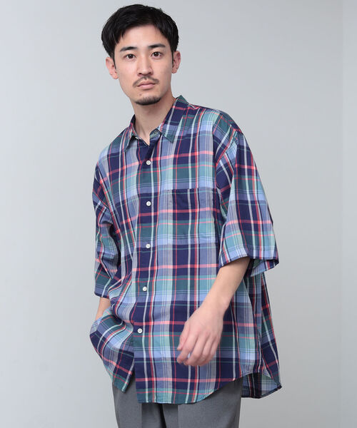 BEAMS（ビームス）の「BEAMS / チェック イージー ミニレギュラーカラー シャツ（シャツ/ブラウス・メンズ・ネイビー/サックスブルー/グリーン・MEDIUM/X-LARGE/SMALL/LARGE）」の14枚目の写真