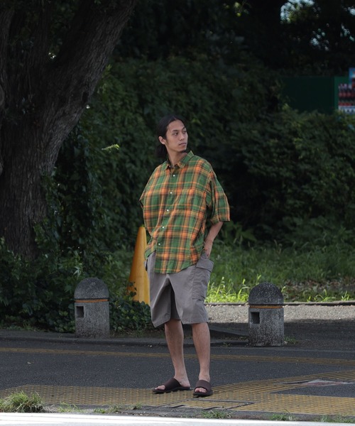 BEAMS（ビームス）の「BEAMS / チェック イージー ミニレギュラーカラー シャツ（シャツ/ブラウス・メンズ・ネイビー/サックスブルー/グリーン・MEDIUM/X-LARGE/SMALL/LARGE）」の5枚目の写真