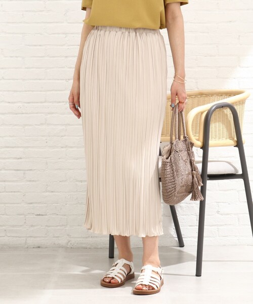 Cutie Blonde(キューティーブロンド)の「◆プリーツナロースカート(スカート・レディース・ブラック/グリーン/ライトベージュ/オレンジ・00)」の20枚目の写真