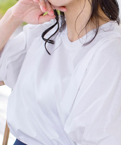 Tiaclasse(ティアクラッセ)の「【洗える・接触冷感】大人可愛いバイオシルケット肩タックトップス(Tシャツ/カットソー・レディース・イエロー/グレイッシュベージュ/オフホワイト/ブラック・L/M)」の6枚目の写真