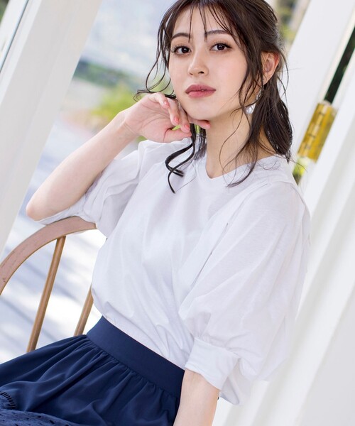 Tiaclasse(ティアクラッセ)の「【洗える・接触冷感】大人可愛いバイオシルケット肩タックトップス(Tシャツ/カットソー・レディース・イエロー/グレイッシュベージュ/オフホワイト/ブラック・L/M)」の10枚目の写真