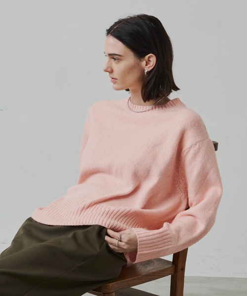 Aunt Marie's（アントマリーズ）の「クルーネックカラーニット（ニット/セーター・レディース・ホワイト/ブラック/ベージュ/ピンク・FREE）」の15枚目の写真