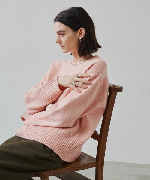 Aunt Marie's（アントマリーズ）の「クルーネックカラーニット（ニット/セーター・レディース・ホワイト/ブラック/ベージュ/ピンク・FREE）」の16枚目の写真